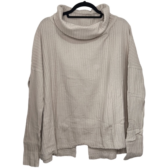 NWT Free People Juicy Long Sleeve Mock Neck Top in Stone Cold - Picture 3 of 10